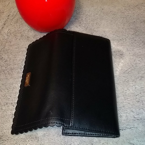 Authentic Kate Spade black leather wallet - Picture 6 of 12